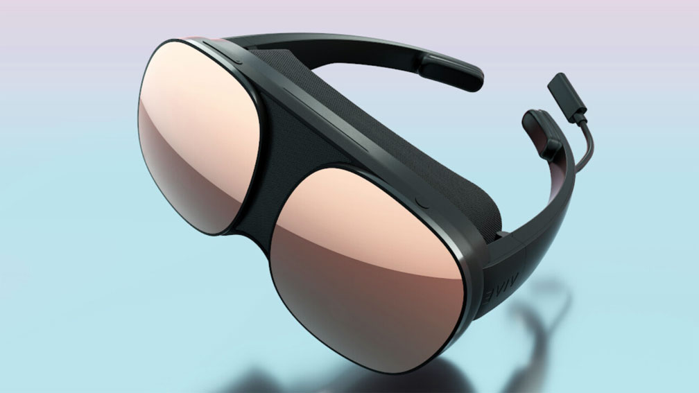 HTC VIVE Flow VR Glasses Review, Price, Features - Daily Tech Bite
